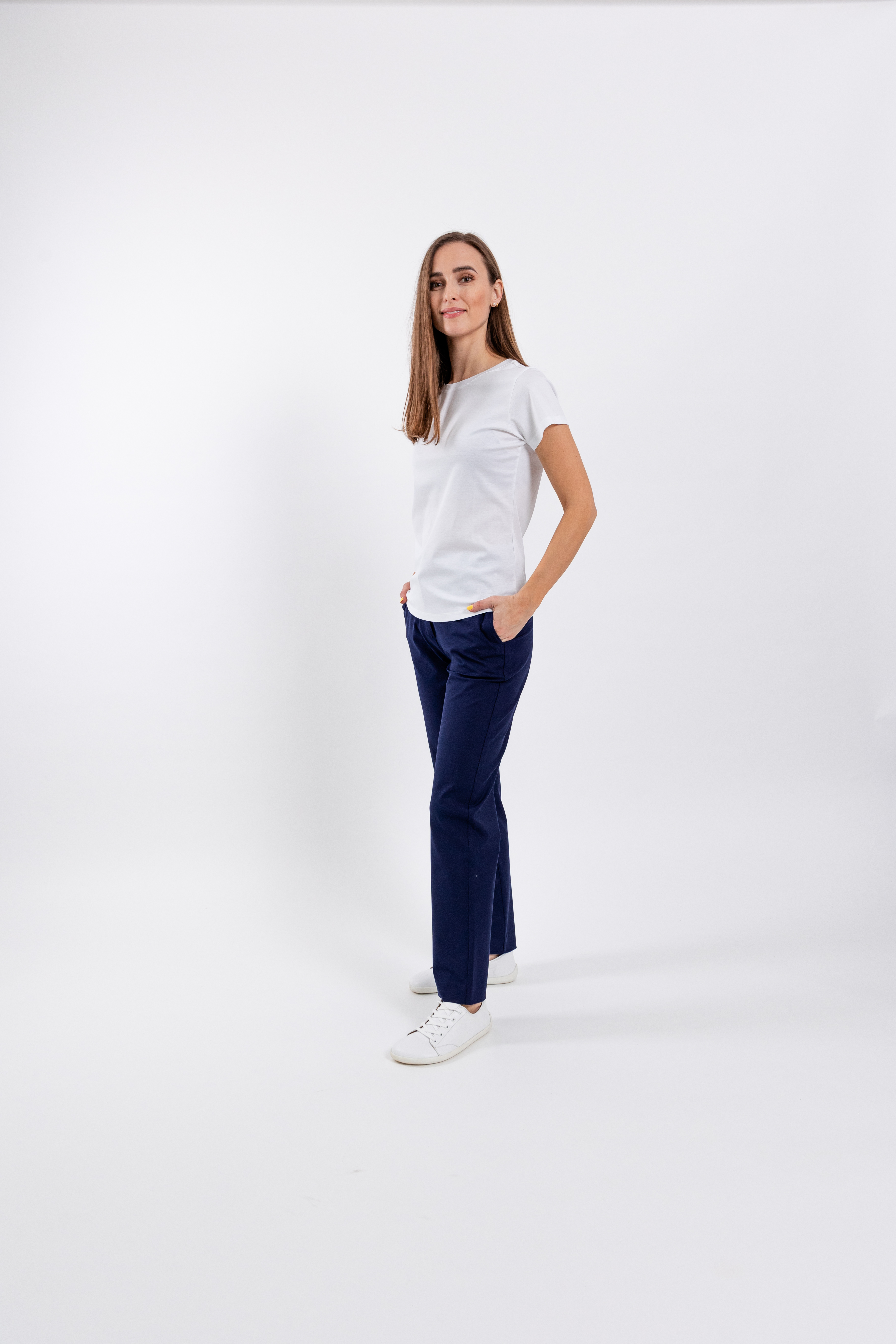 Damem T-Shirt mit Rundhalsausschnitt Be Lenka Essentials - White.