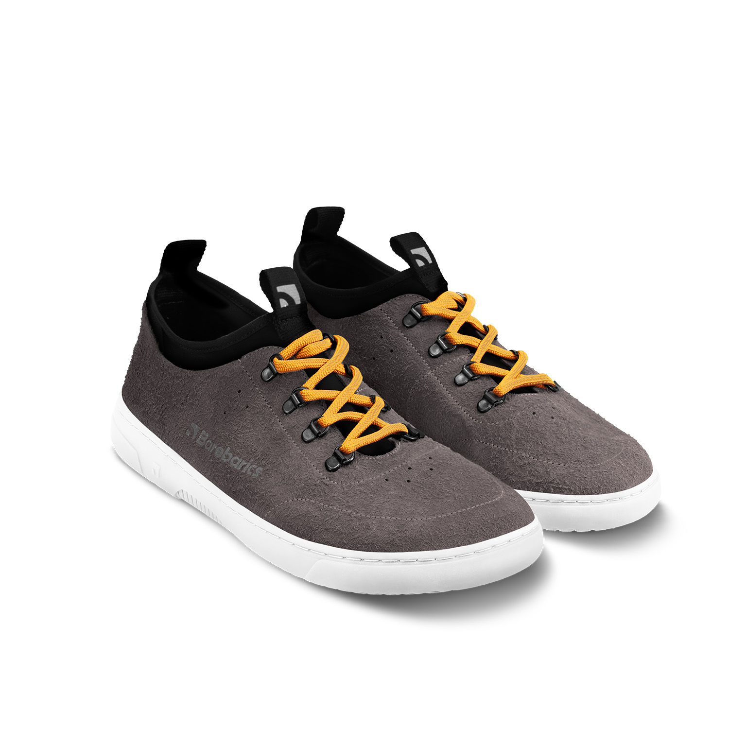 Barefoot Sneakers Barebarics Bronx - Midnight Black.
Die Barebarics-Sneaker werden nach einem umweltfreundlichen Verfahren hergestellt.
  Das Obermaterial besteht aus Leder und Textil  Das Futter ist aus Lycra und Mikrofaser  Die Sohle ist aus weichem, synthetischem Gummi mit hoher Strapazierfähigkeit hergestellt.


Barfuß-Eigenschaften
    Anatomische Form - Die Sneakers passen sich der Form der Füße an.

Mehr info

moderner Städtestilin der Europäischen Union entworfen und handgefertigt, unter Verwendung lokaler nachhaltiger Materialienhervorragende Haltbarkeit und Farbechtheit der Materialienerhältlich in den Größen 36-47 (europäische Maße)