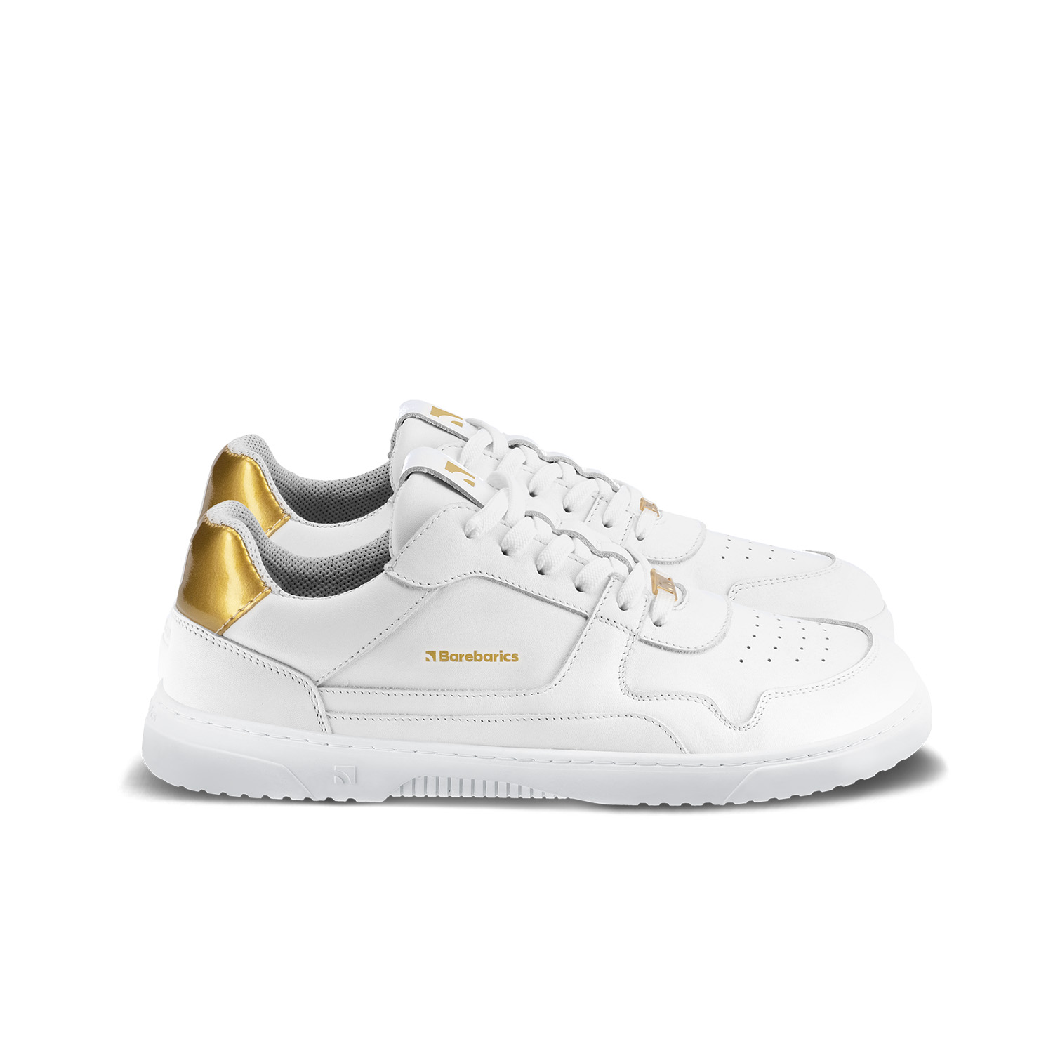 Barefoot Sneakers Barebarics Zing - White & Gold - Leather.
Anatomische Form - Die Turnschuhe passen an die Form der Füße.
Mehr info
moderner Städtestilin der Europäischen Union entworfen und handgefertigt, unter Verwendung lokaler nachhaltiger Materialienhervorragende Haltbarkeit und Farbechtheit der MaterialienDermodry Coolmax®-Technologie für kontinuierlichen Feuchtigkeitsaufnahmeerhältlich in den Größen 36-47 (europäische Maße)