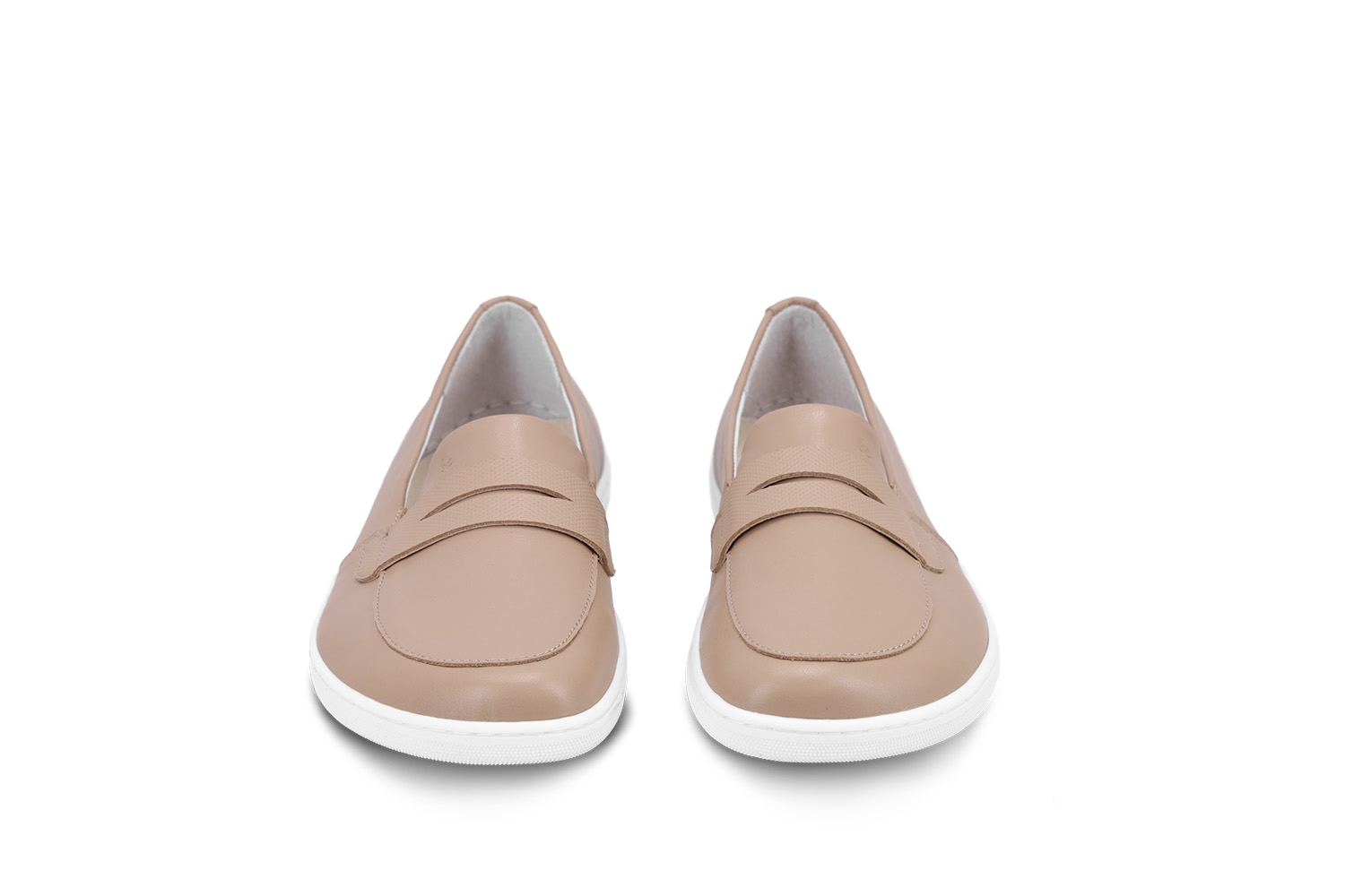 Barfuß Mokassins Be Lenka Buena - Latte Brown.
  minimalistisches Barfußdesign  einfaches Anziehen ohne Schnürung mit Gummizug an der Schuh-Zunge  einfach zu kombinieren mit zahlreichen Outfits - elegant, sportlich und lässig  genähte EverydayComfort-Laufsohle für eine längere Lebensdauer des Schuhs  bequemer Tragekomfort für den ganzen Tag  dezent geprägtes Be Lenka-Logo auf der Schuh-Zunge
Vorteile von Barfußschuhen:
  ultraflexible Sohle  Zero Drop: Ferse und Zehen in einer Ebene für eine korrekte Haltung  geräumige Zehenbox für Ihre Zehen  leichter Schuh
Typ: Straßenschuhe