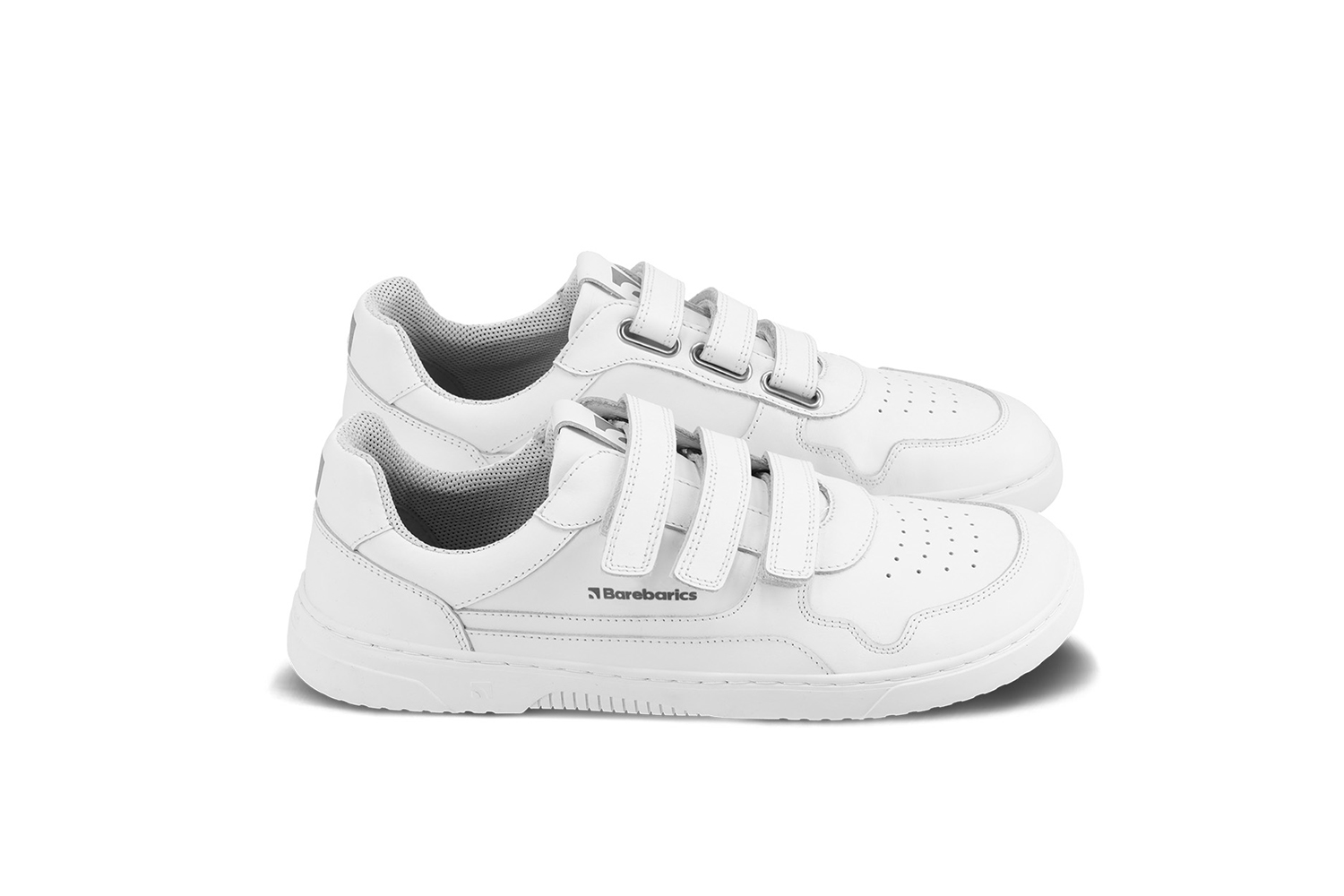 Barefoot Sneakers Barebarics Zing Velcro - All White - Leather.
Anatomische Form - Der Schuh respektiert die Form der Füße.
Mehr Info
Typ: Straßenschuhemodernes urbanes Designentworfen und handgefertigt in der Europäischen Unionausgezeichnete Haltbarkeit und Farbechtheit der Materialienerhältlich in den Größen 36-47 (europäische Maße)