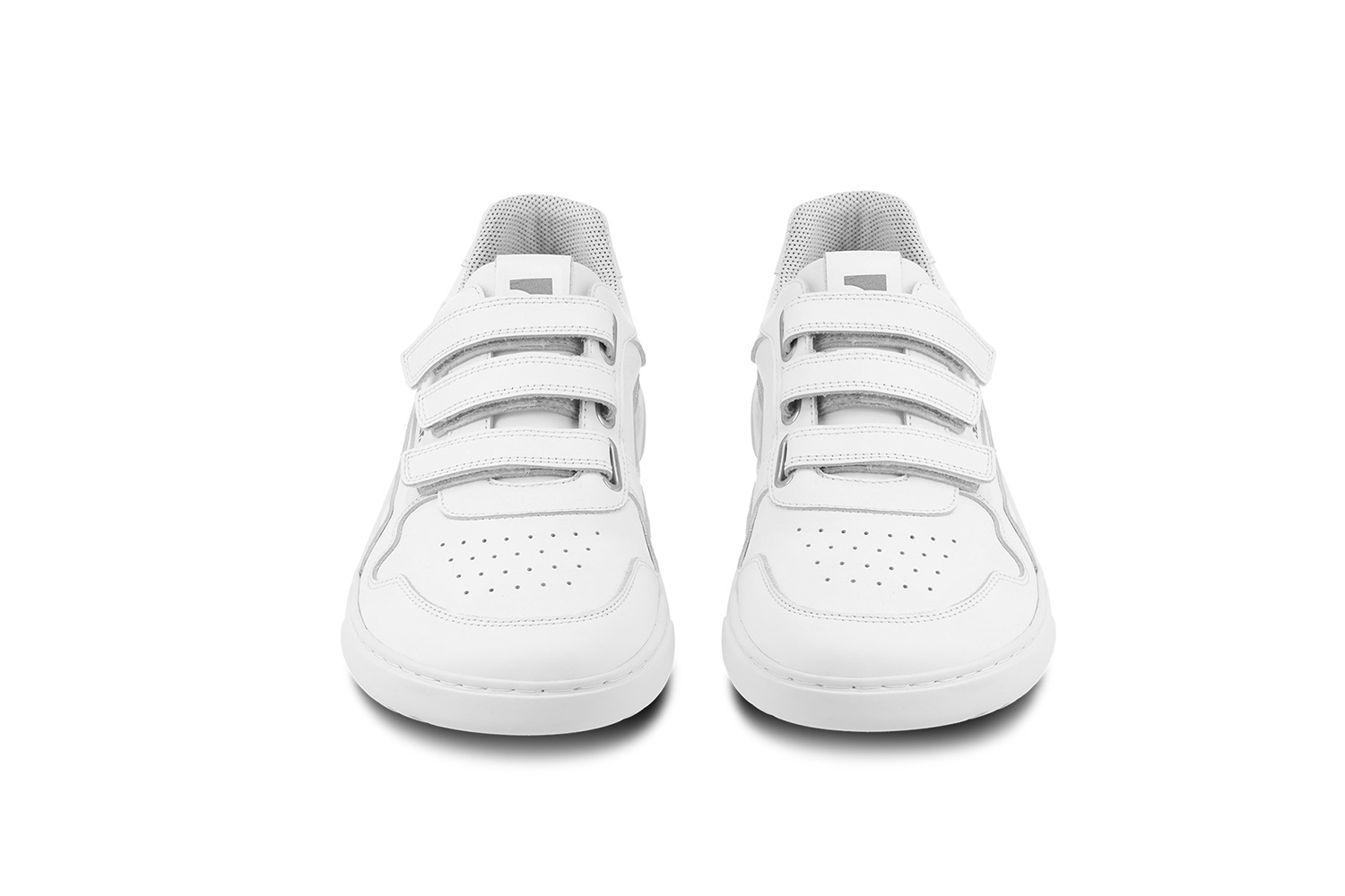 Barefoot Sneakers Barebarics Zing Velcro - All White - Leather.
Anatomische Form - Der Schuh respektiert die Form der Füße.
Mehr Info
Typ: Straßenschuhemodernes urbanes Designentworfen und handgefertigt in der Europäischen Unionausgezeichnete Haltbarkeit und Farbechtheit der Materialienerhältlich in den Größen 36-47 (europäische Maße)