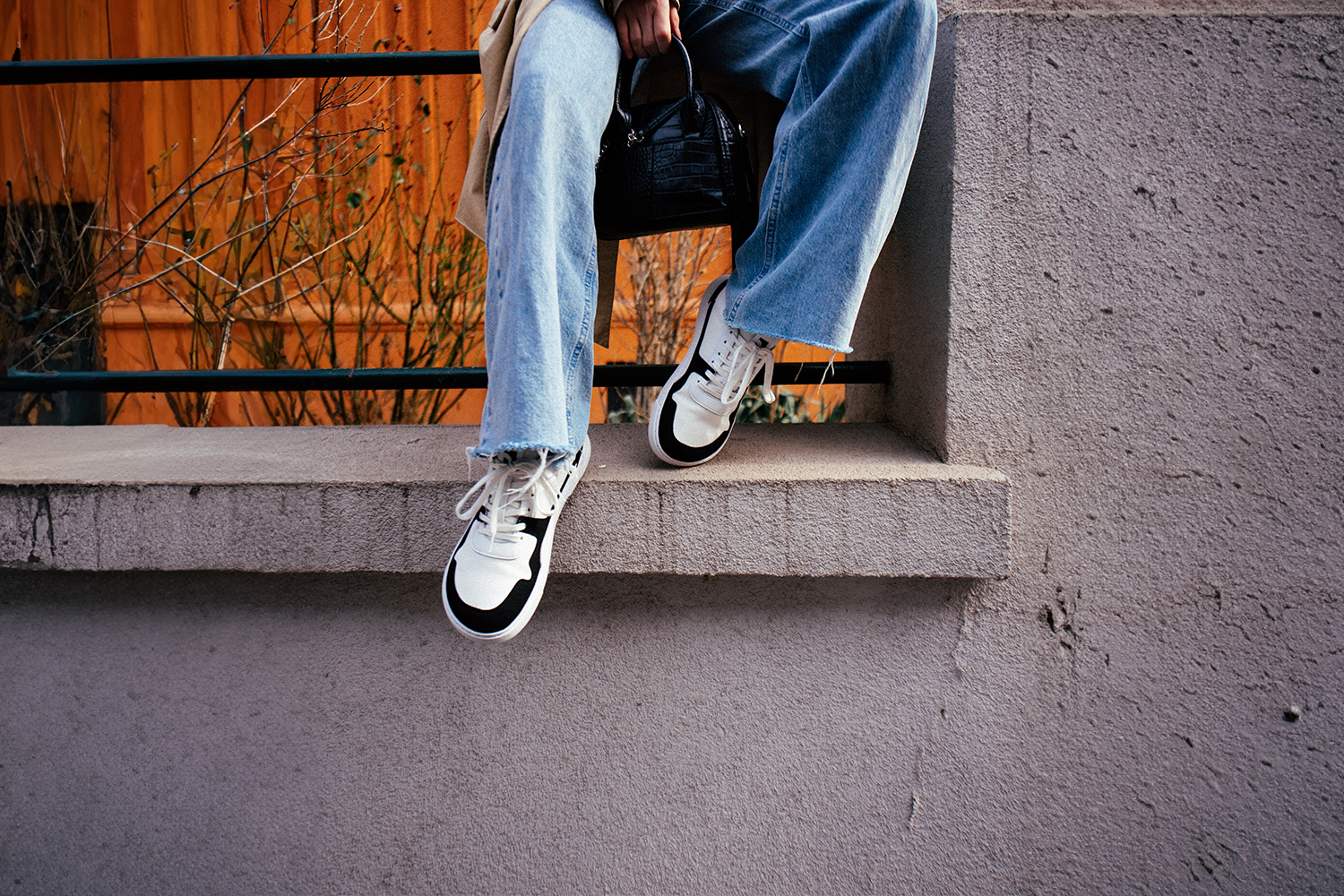 Barefoot Sneakers Barebarics Zing - White & Black.